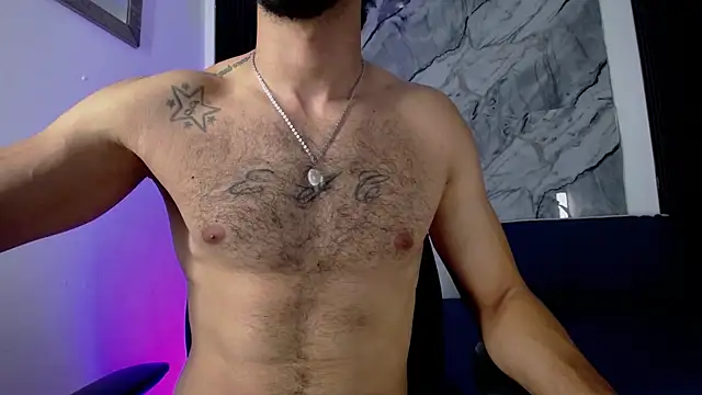 Grant_Irons webcam show