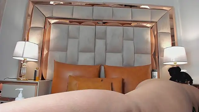 ValentinaBreatsのライブXXXチャット