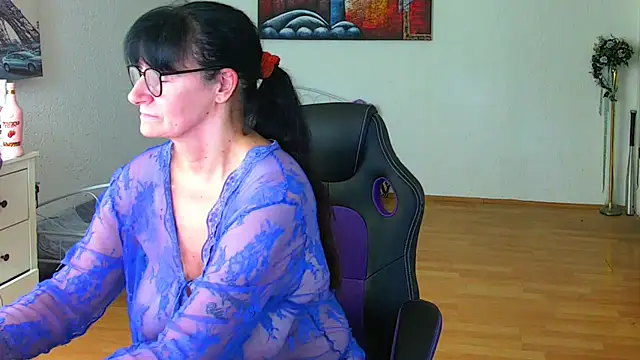 دردشة Sylly الجنسية المباشرة