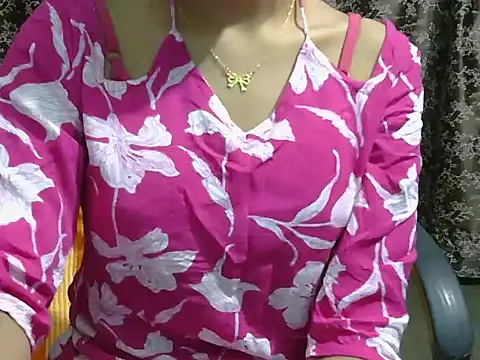 Онлайн чат XXX Adorable_Ayesha