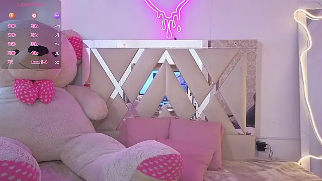 Živý XXX chat SABRIINA_TAY