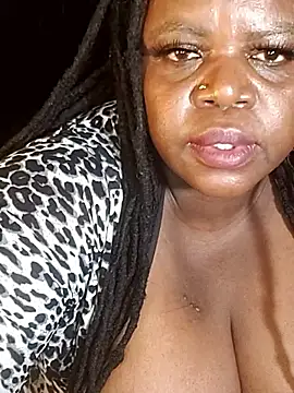 Онлайн чат XXX freakycoco81