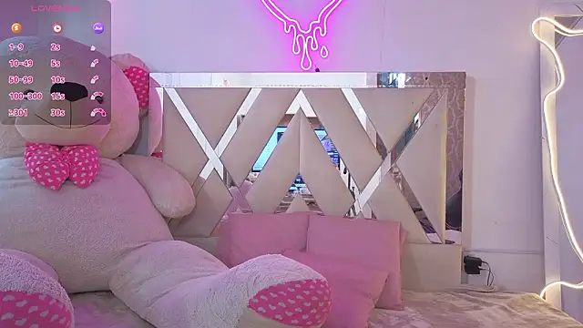 Živý XXX chat SABRIINA_TAY