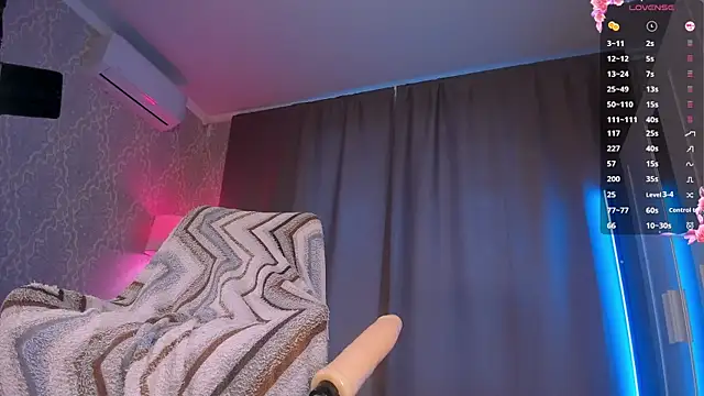 Juicy_Vikki: απευθείας συνομιλία ΧΧΧ