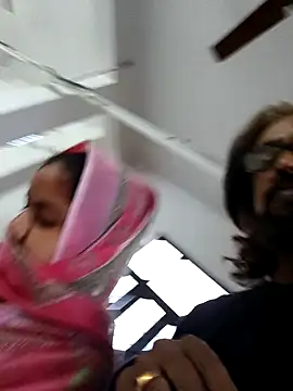 oldyoung-studio-23 Show in webcam