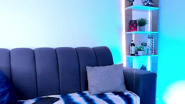 Cute_hornyy1のウェブカメラショー