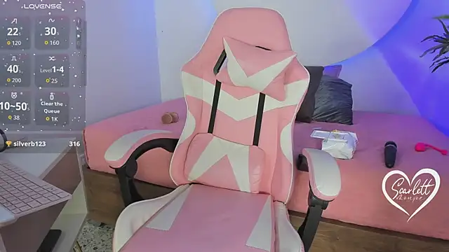 Scarlett_Kiiss Chat XXX in diretta