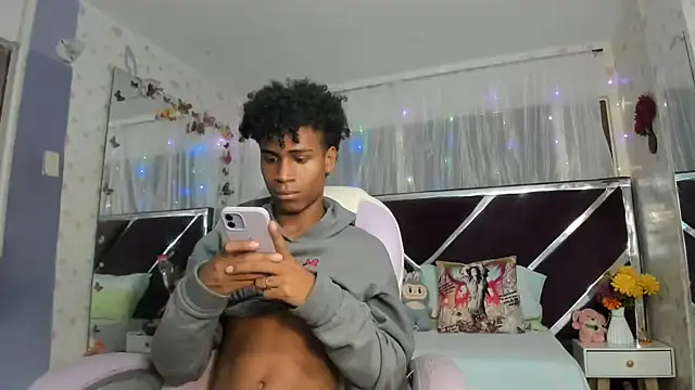 Santy_bigcock_01 live XXX chat