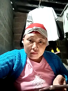 Chat XXX en directo de kalara_kail