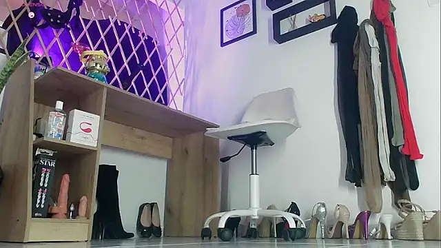 myla_sarah Live XXX Chat