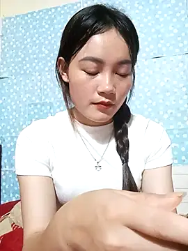 Chat XXX en directo de little-green-sprout