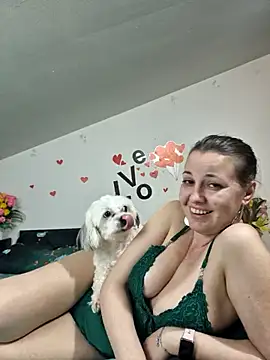 SweetMaddy888 Adlı Modelin Canlı XXX Sohbeti