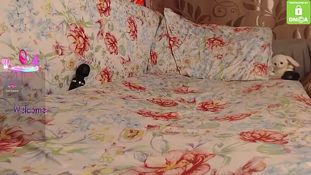 Živý XXX chat _M_i_a___