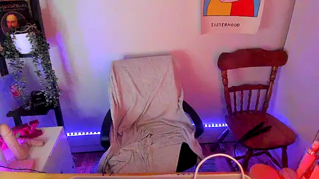 Rosiee69_ Webcamshow