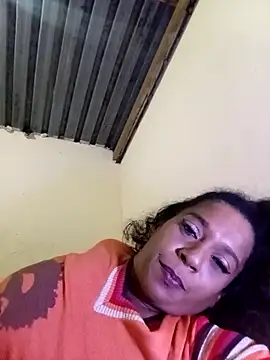 دردشة MiZzCreator الجنسية المباشرة