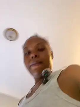 Chat +18 de Dellah27 ao vivo