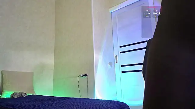 Roseaa Live XXX Chat