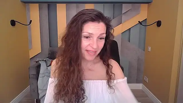 EllaLong Chat XXX live