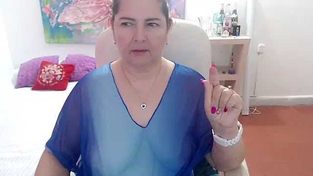 leonela_69's Live XXX Chat