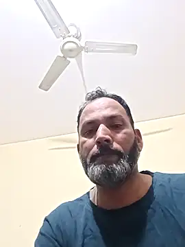 GentlemanX119: онлайн-секс-чат