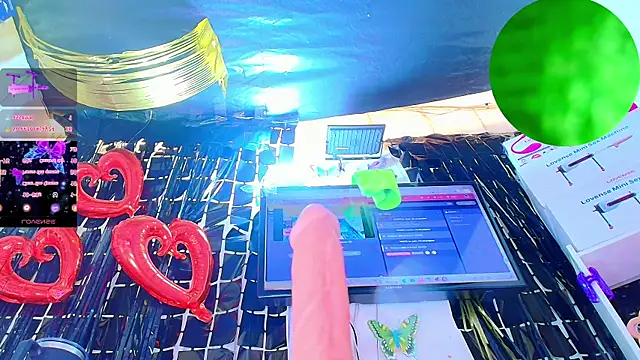 แชท XXX สดของ dakotamilf__hot