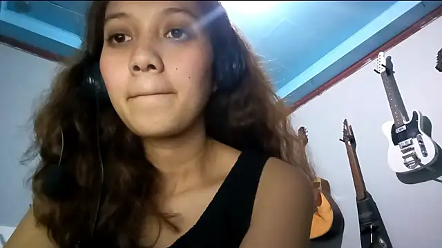 Chat XXX en directo de OlimpiaChapdelaine