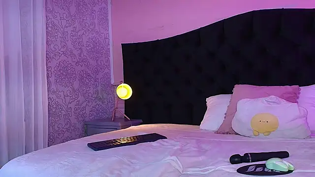 Hada_Blue: онлайн-секс-чат