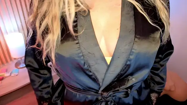 MarianL0ve Adlı Modelin Canlı XXX Sohbeti