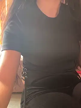 Czat XXX na żywo – LaPetitechienne1