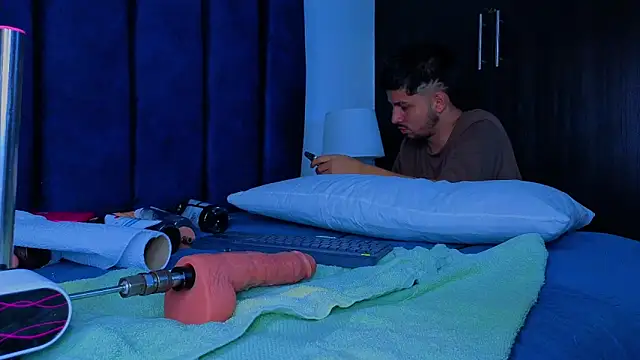 Issac_james_のウェブカメラショー