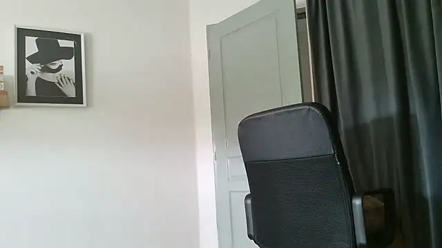 serena__vedette's Webcam Show