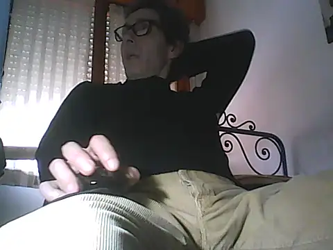 Moro_ra's Webcam Show