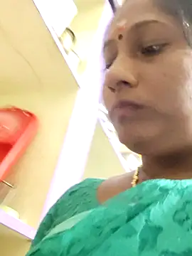 yamini1431's Webcam Show