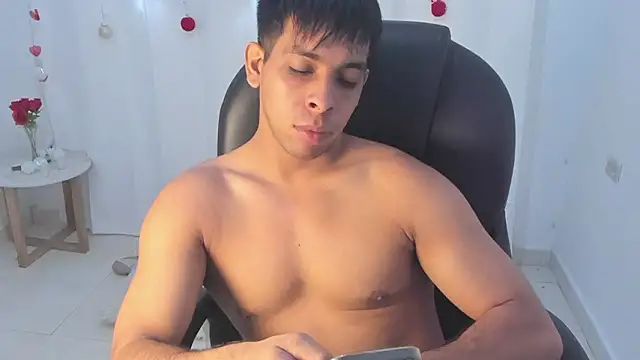Chat XXX Live shooting_wilson