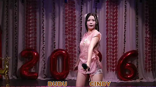 Chatroom XXX en direct de yznt-dudu