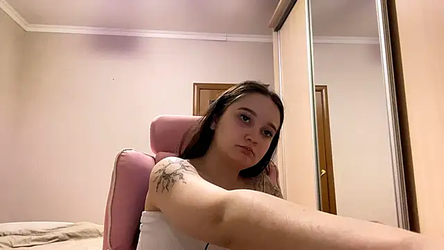 Онлайн чат XXX TrulaPhay