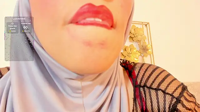 hanajameela Adlı Modelin Web Kamerası Şovu