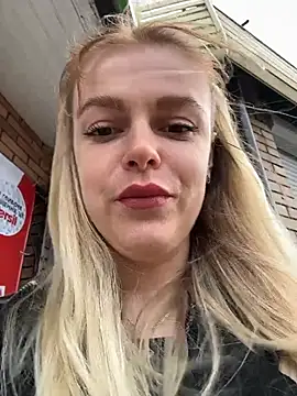 HarrietDart: онлайн-секс-чат