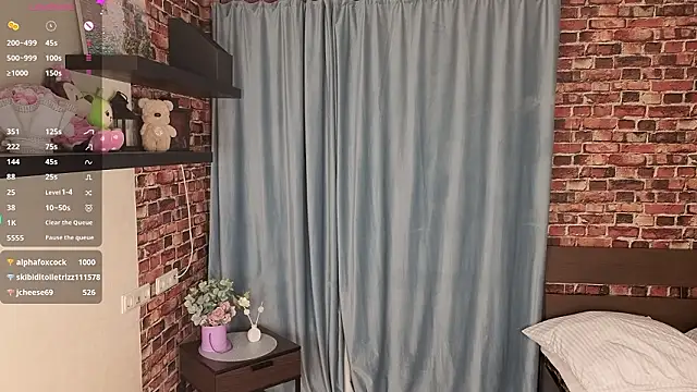 Six_Seven7 Show Webcam