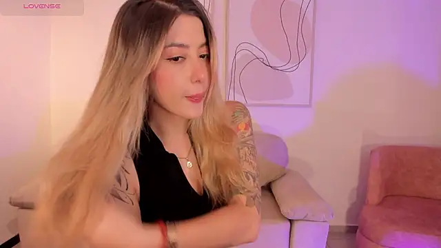 دردشة EveBensonX الجنسية المباشرة