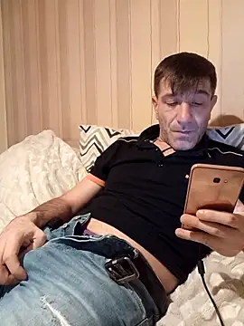 Alexdaniel89 Chat XXX in diretta