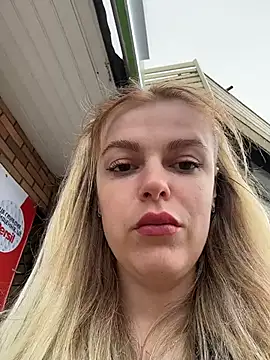 Chat +18 de HarrietDart ao vivo