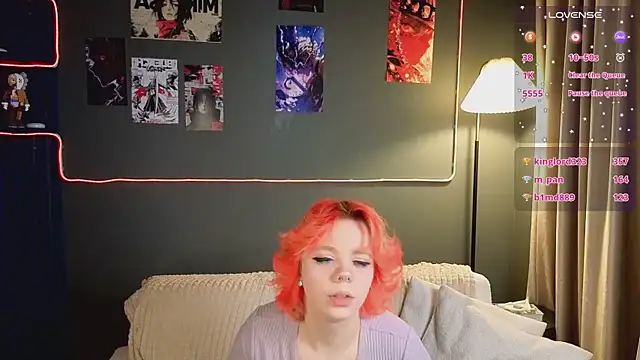 Waifu_Ketrin Show Webcam