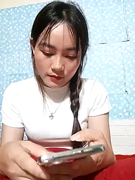 Онлайн чат XXX little-green-sprout