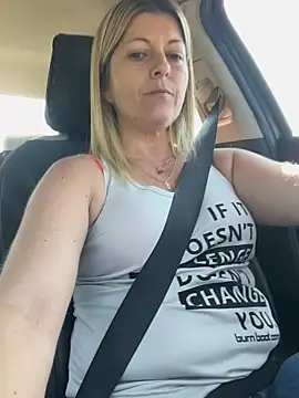 NikkiBlisss 라이브 XXX 채팅