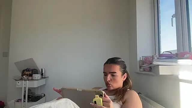 maisiesmithx's Live XXX Chat