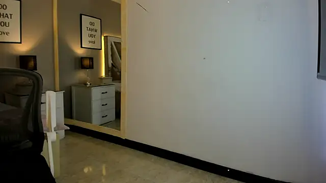 cellestehot Chat XXX live