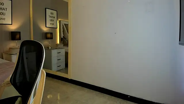 cellestehot's Live XXX Chat