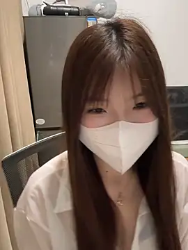 _xiaoxinxin_ 即時 XXX 聊天