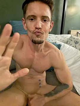 Pertunjukan Kamera Web Mystery_Mark